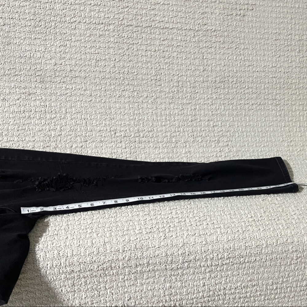 Almost Famous juniors black Skinny Jeans - Picture 11 of 12